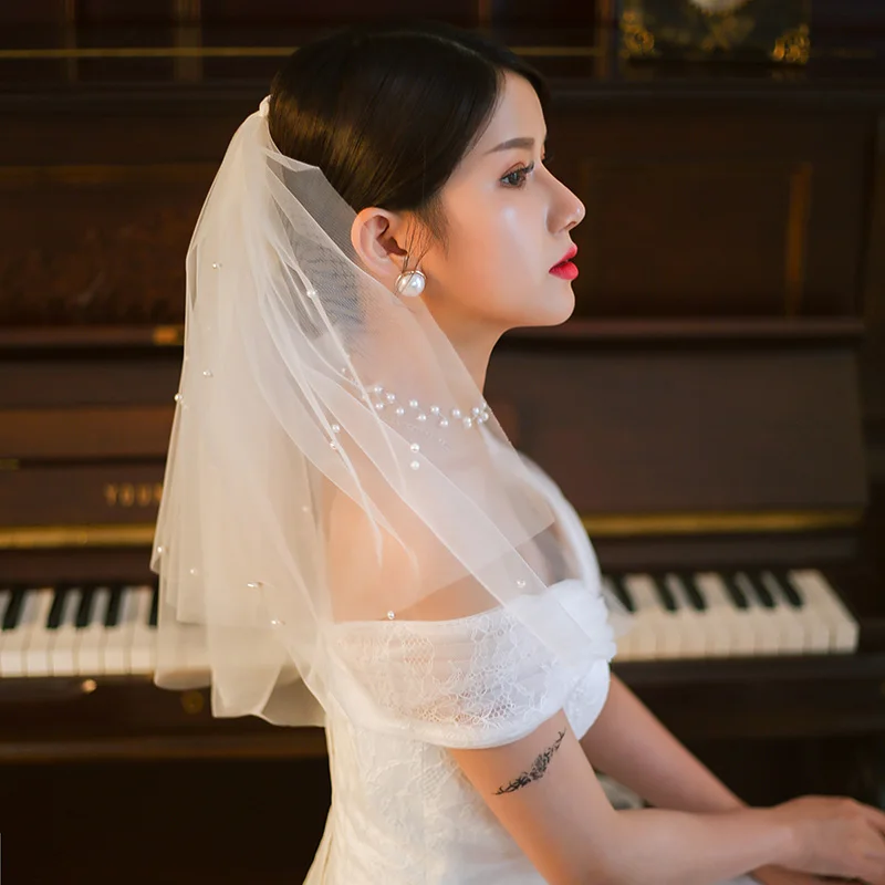 Белая короткая вуаль имитация жемчуга двухслойная свадебная фата с гребнем тюль