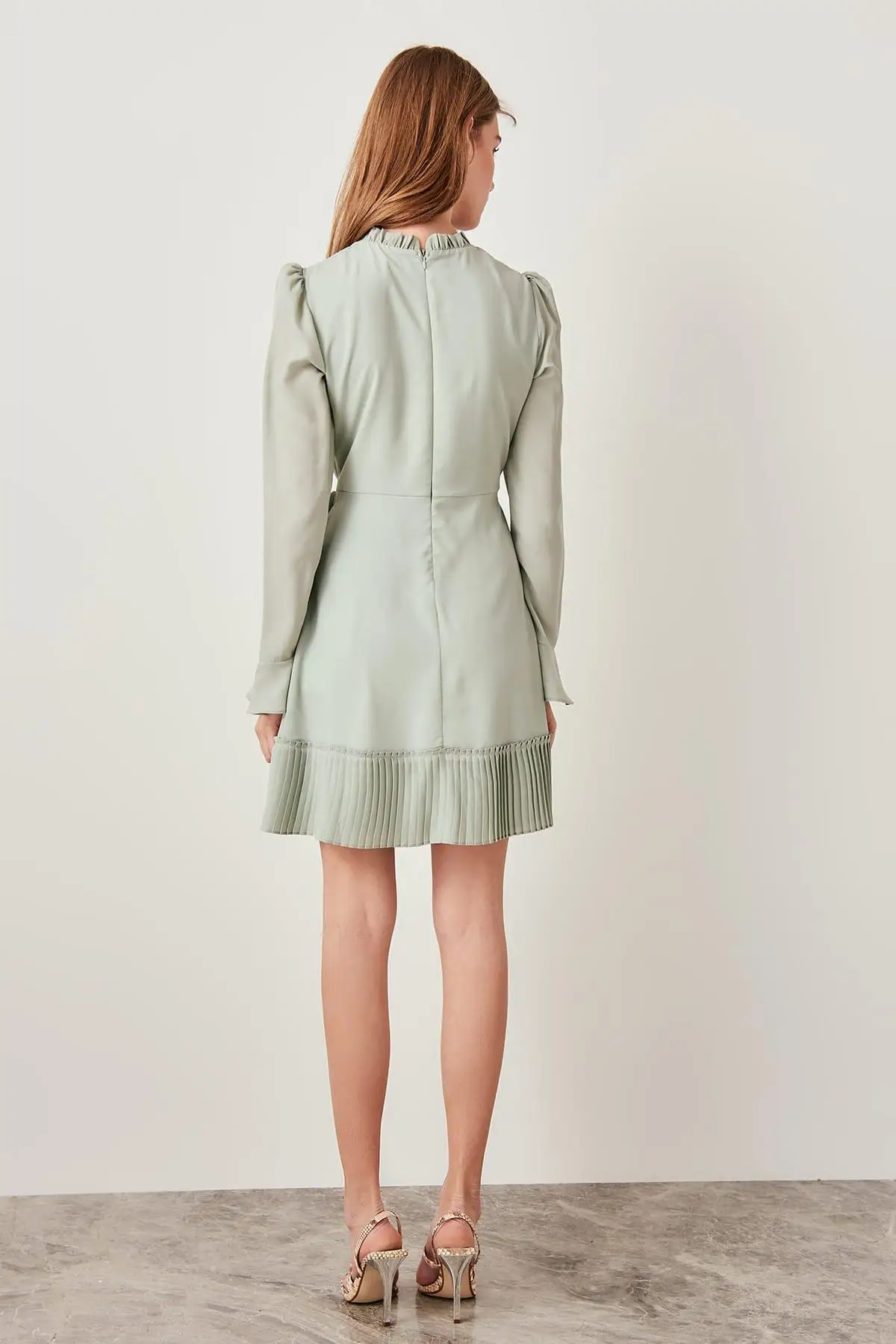 Trendyol Мятное платье с поясом Piliseli TWOSS19LJ0114|Женские платья| |