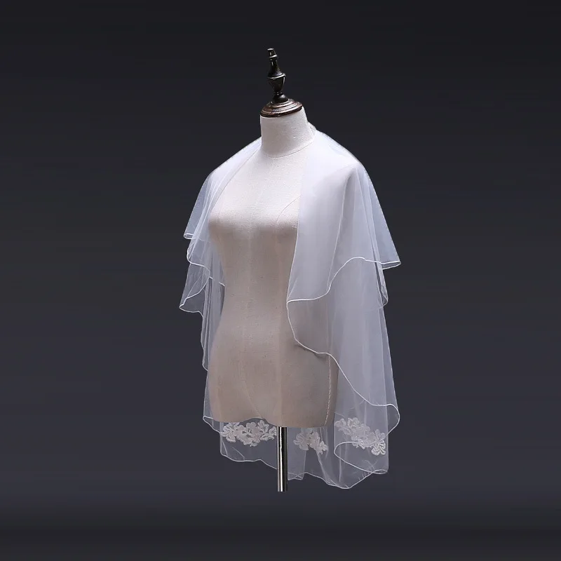 New Two Layer Short Bridal Veil Ivory Applique Finger Tip Wedding Veils with Comb Attached Handmade | Свадьбы и торжества