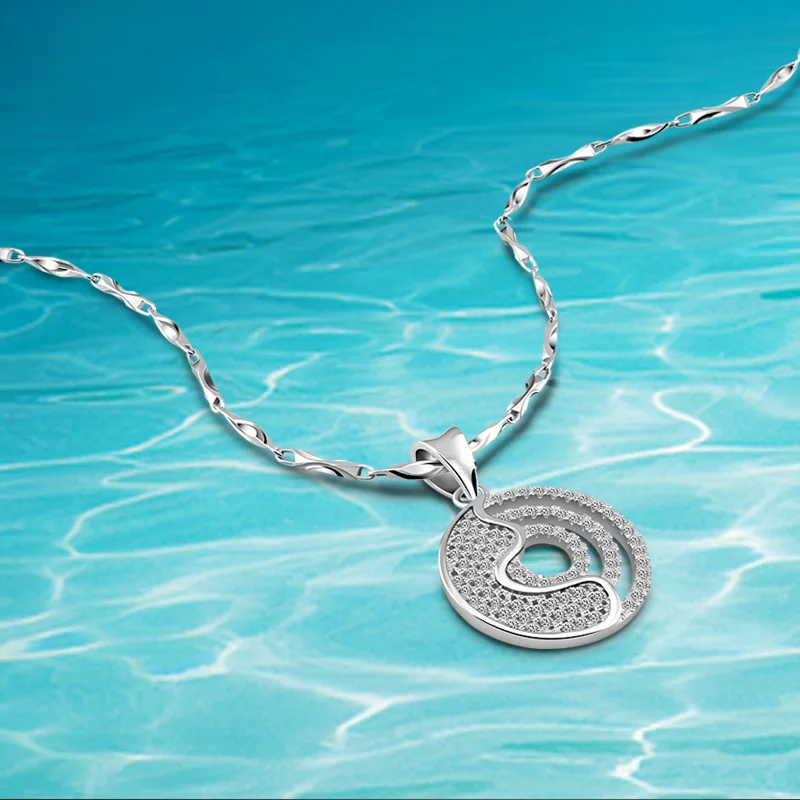 

Free shipping !!Korean version of the original transporter Taiji pendants. Ms silver jewelry 925 sterling silver necklace
