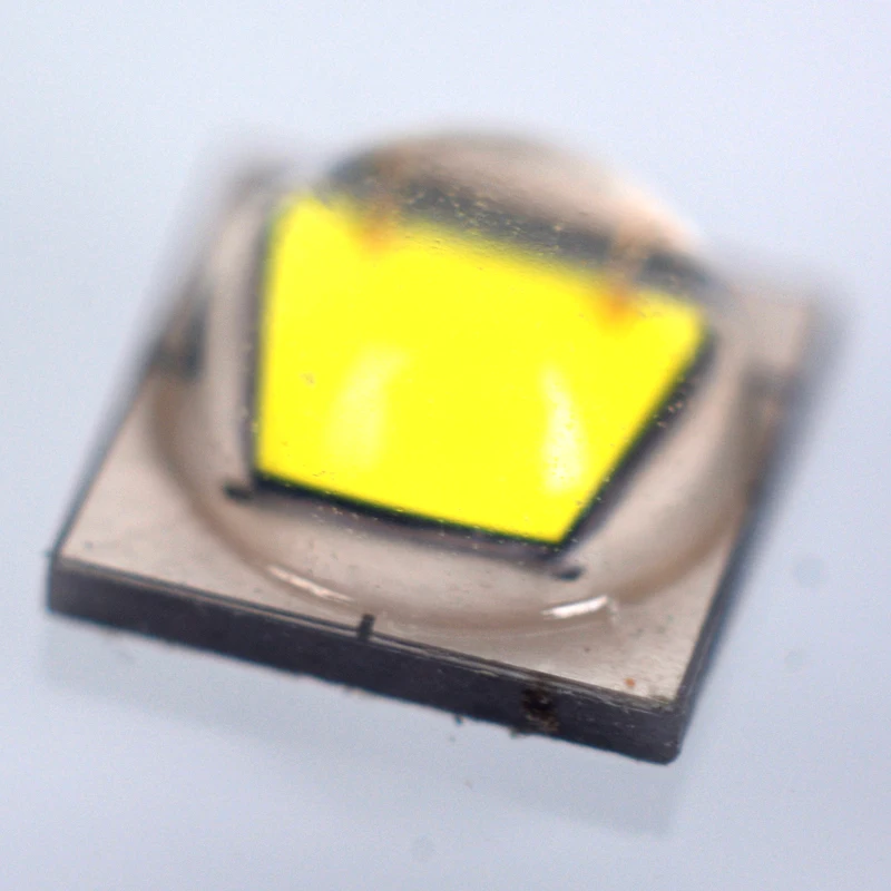 

10pcs/lot CR-L2 6W LED Emitter Chip Bulb High Power LED lamp WHITE Light for 14mm PCB SMD lamp bead L2