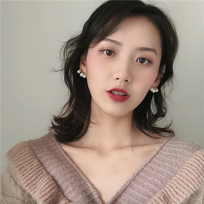 Новые модные корейские маленькие Изящные милые металлические серьги гвоздики с