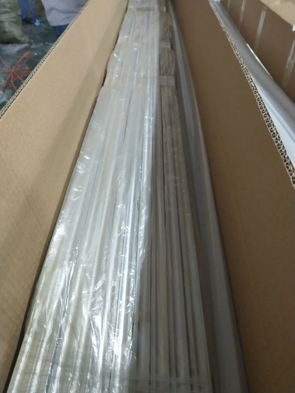 

Free Shipping 1.2m/pcs 1.8m/pcs high quality Big size 6063 anodized aluminum die casting led housing for led bar