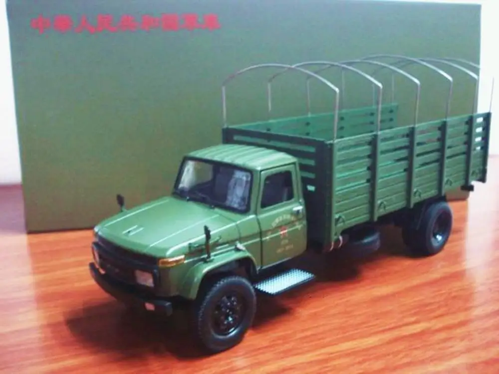 Модель военного грузовика в масштабе 1/50 FAW-JIEFANG CA141 из Китая модель игрушки NIB1 |