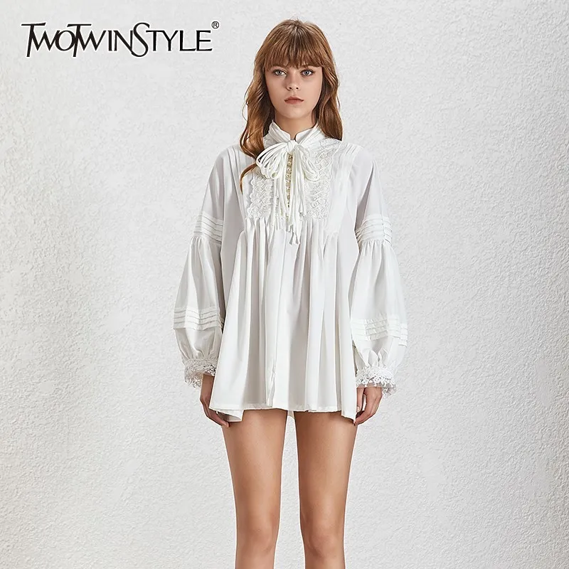 Женское платье с вышивкой TWOTWINSTYLE однотонное мини-платье рукавами-фонариками и