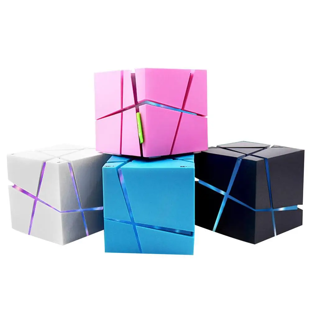 Цветной фонарь беспроводной Bluetooth динамик для мобильного телефона Magic Cube 4 0
