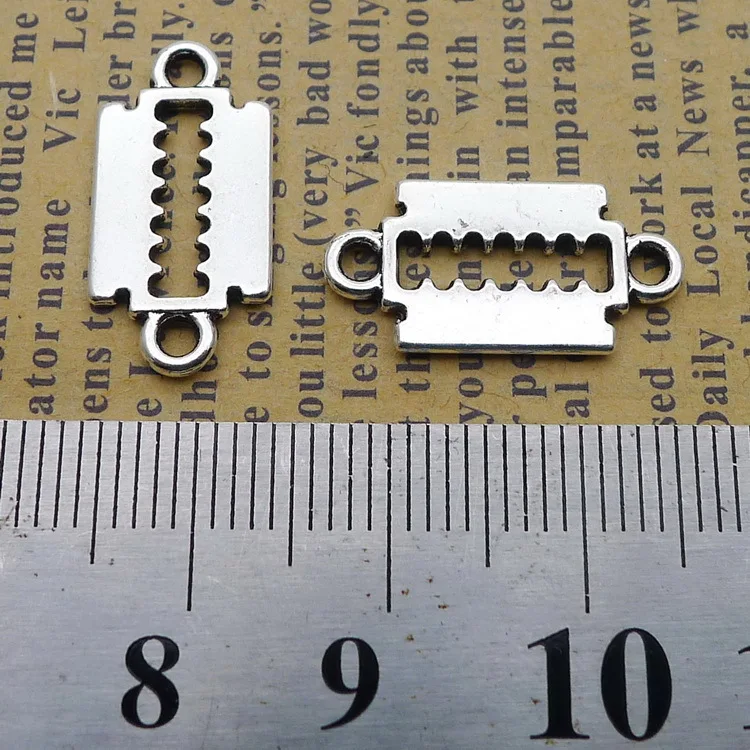 

200pcs Exquisite Shaving blade Connector Charms 10*20mm Pendant Antique silver earring bracelet necklace Handmade accessories