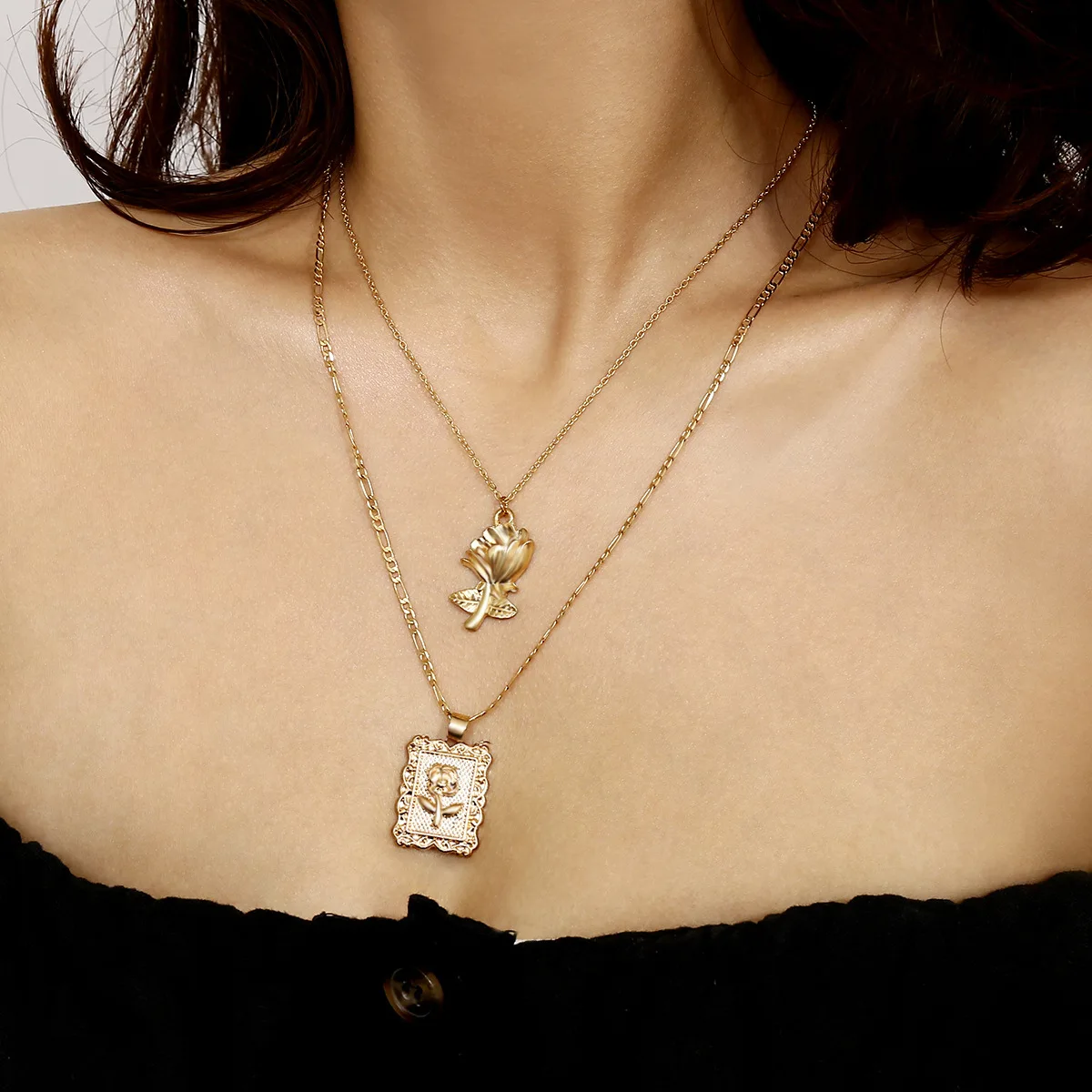 Женское винтажное ожерелье с подвеской в виде цветка розы золотистого и