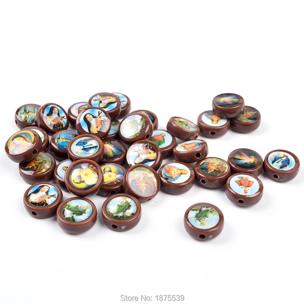 Round Flat Plastic Beads Catholic Saint Figures Red Coffee Colors Size is 12 mm | Украшения и аксессуары