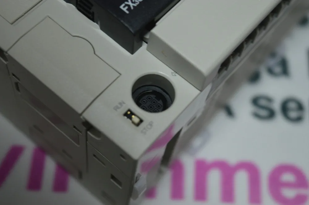 FX3U 64MT ES/A PLC CPU новая и Заводская Продажа есть в наличии|Панель| |