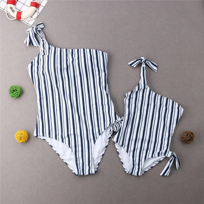 Семейные подходящие купальники для мамы папы и дочки комплекты бикини мальчиков