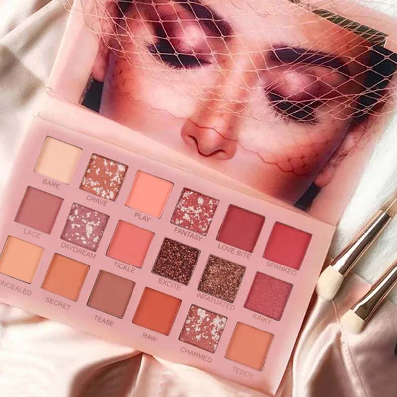 Набор для макияжа 18 цветов насыщенный водостойкий консилер тени век с кистями