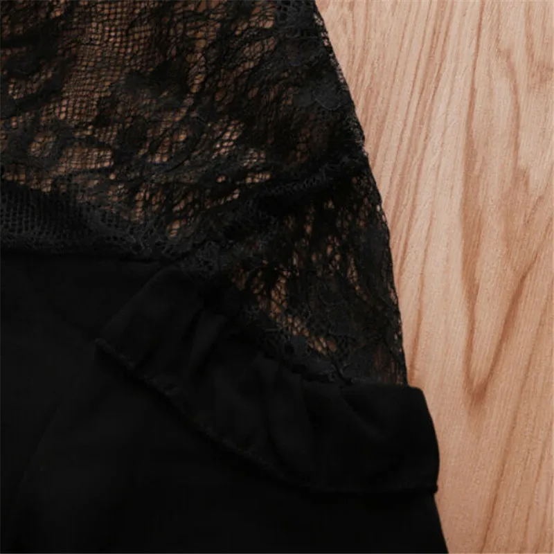 

Women's Hollowed Out Lace Stitching T-shirt 2019 Fashion Short Sleeve T-shirt New Summer Woman Elegant Black O-neck Tops T Shirt