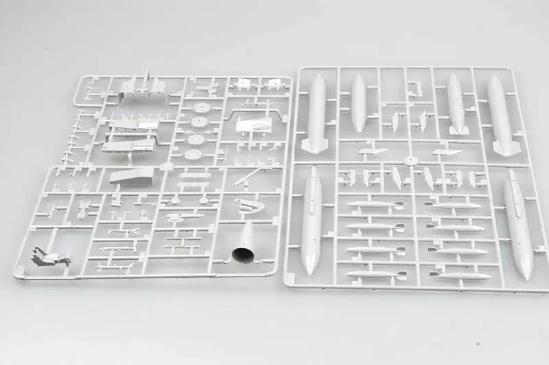 Trumpeter 1/48 02842 PLAAF J 10B энергичный дракон|Наборы для сборки моделей| |