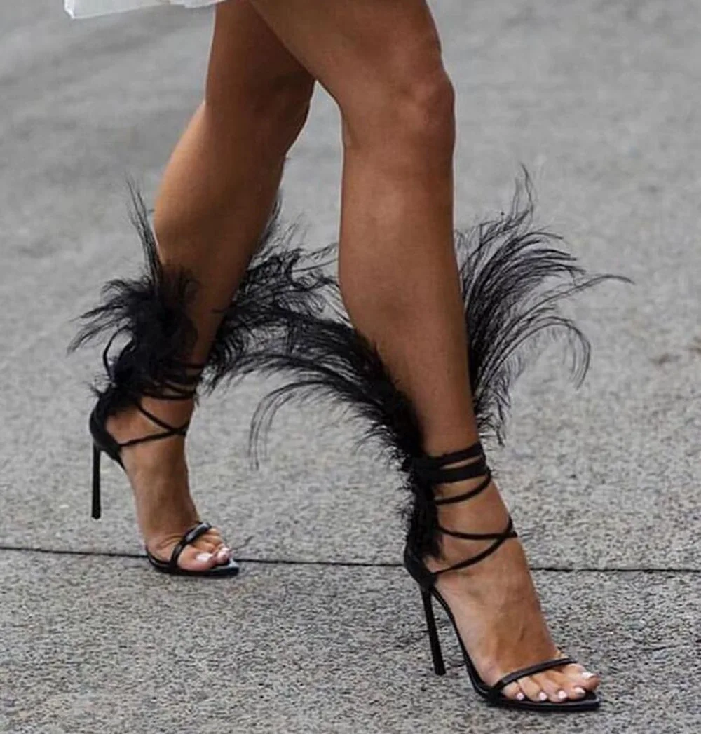 

Moraima Snc 2019 Fashion Design Black/white Feather Decor Stilettos Woman Summer Shoes Sexy T-stage Show Rome Style High Heel