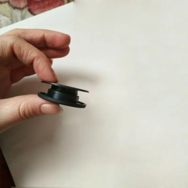 4X коврик в машину фиксаторы для пола Захваты зажимы хороший черный Mercedes Benz