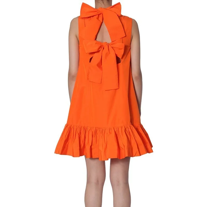 Платье без рукавов TWOTWINSTYLE весеннее однотонное мини-платье с бантом и оборками