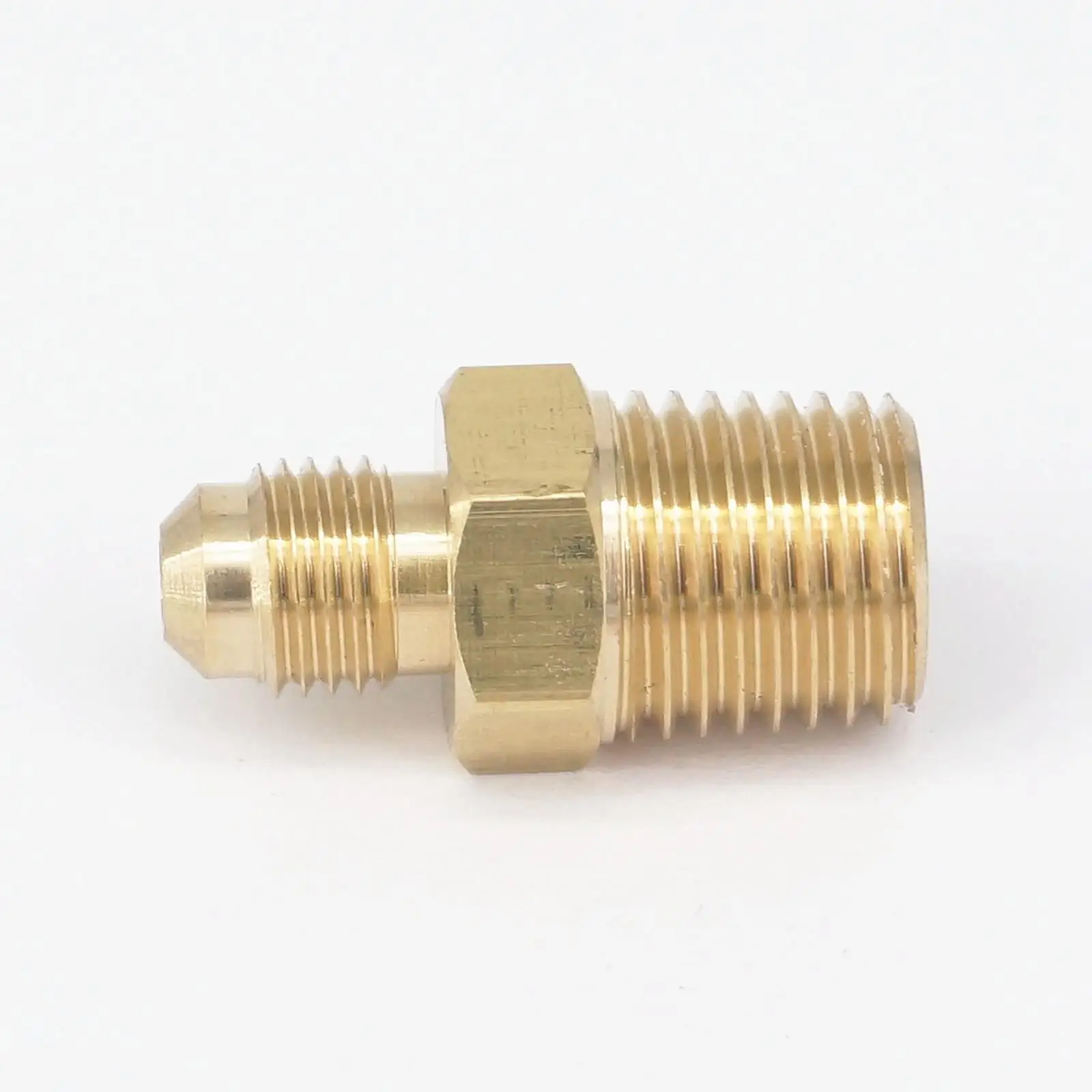 Подходящая трубка с наружной резьбой 3/16 &quot-1/4&quot NPT латунный фитинг SAE 45 градусов