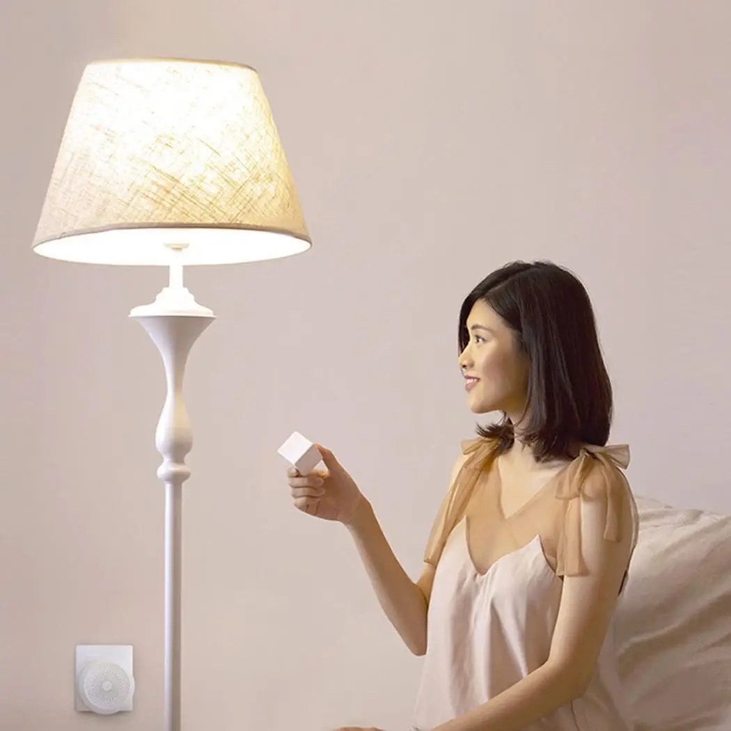 Домашний умный беспроводной пульт светодиодный 9 W 220 240 V Light White лампочка