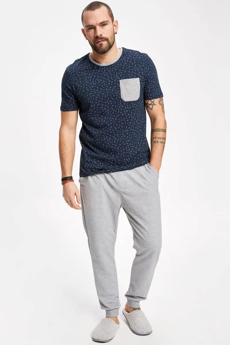 Дефакто Мужские Печатные Slim Fit пижамы Топ K2363AZ. 19SP. NV163|Кофты для сна| |