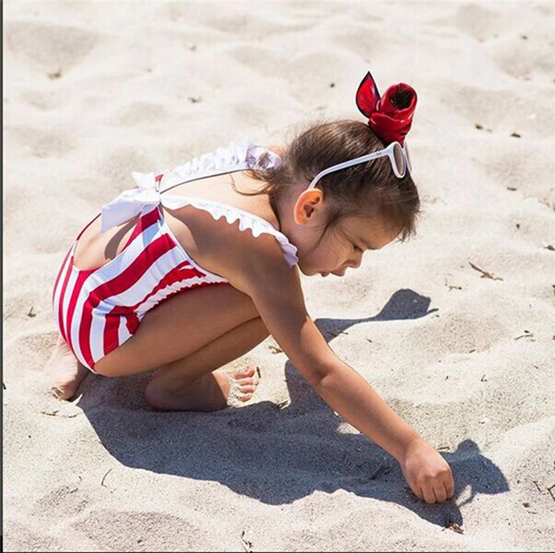 2019 летние Семейные бикини Женский комплект в красную полоску для маленьких