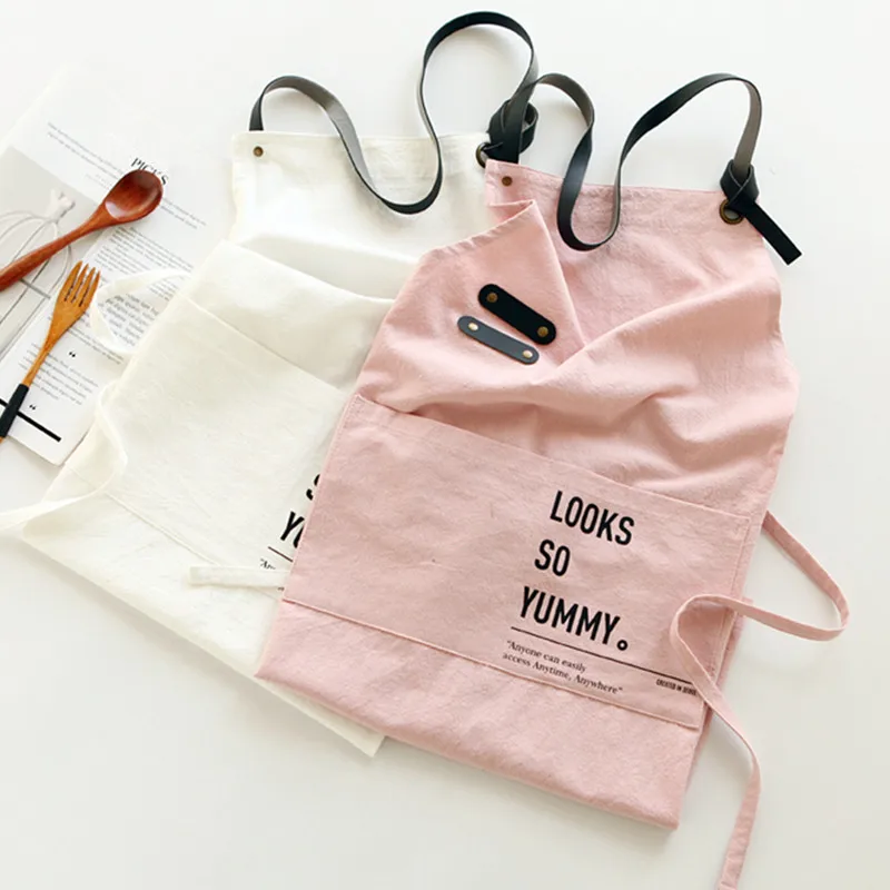 Фартук из хлопка и льна серого розового цвета цветочница художник рабочая одежда