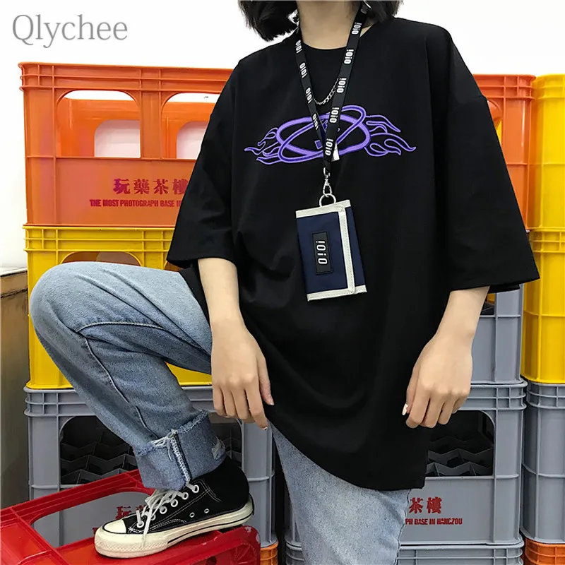 Qlychee пламя печатных для женщин Футболка короткий рукав на лето и весну футболки