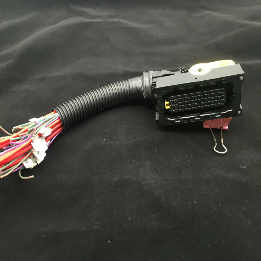 

62Pin DCU Computer Board of Urea Pump Plug Connector For Bosch