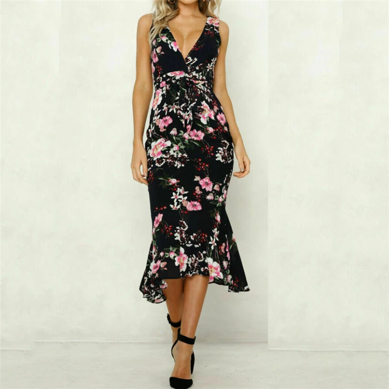 Женское платье бодикон Boho футляр на тонких бретельках с треугольным вырезом лето