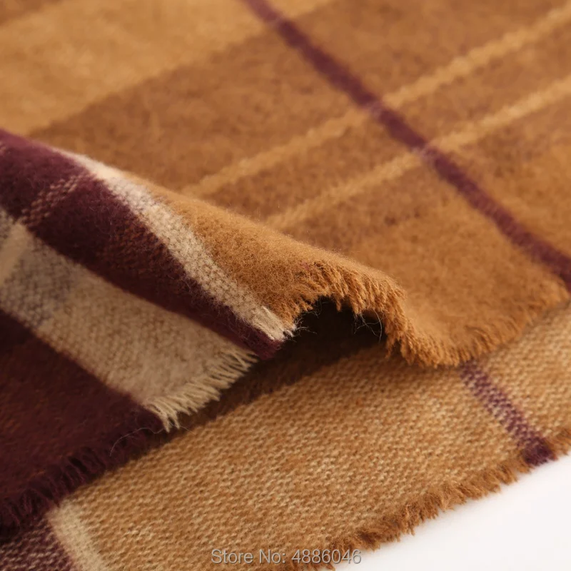 Модный большой европейский и американский стиль осенне зимний шотландский