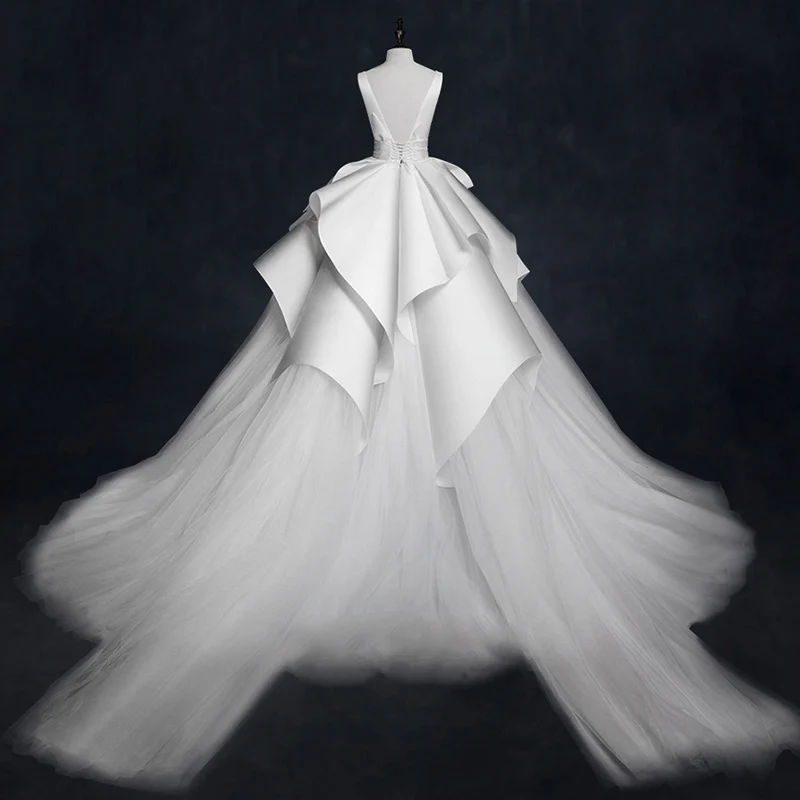 Vivian's Bridal Retro Satin Ruffle Princess Fantasy Wedding Dress Illusion Mesh Lce-up Backless Customized Ball Gown | Свадьбы и