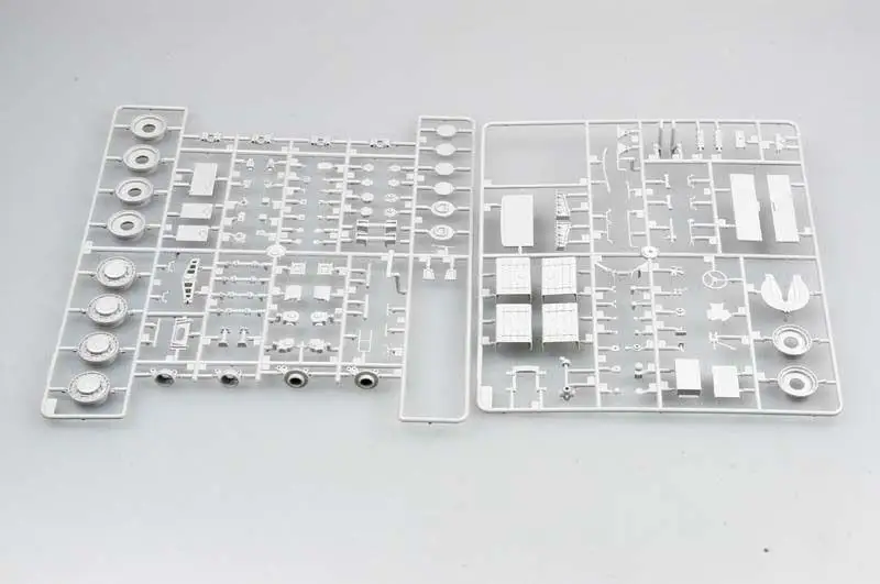 Trumpeter 1/35 01006 MAZ-537 последнее производство | Игрушки и хобби