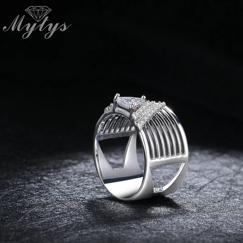Mytys Triangle Crystal Geometric Hollow Ring for Women Silver Plated R1193 | Украшения и аксессуары