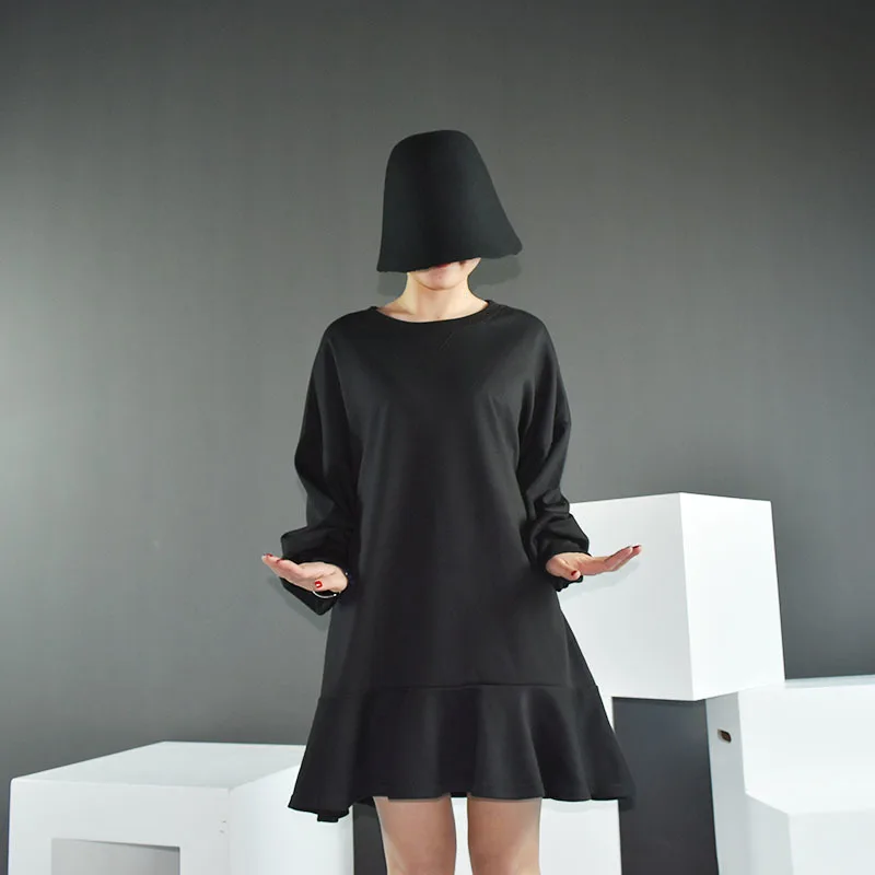 LANMREM 2020 New Spring Round Neck Flare Long Sleeve Black Grey Loose Reffles Big Size Mini Dress Women Fashion Tide JD946 | Женская
