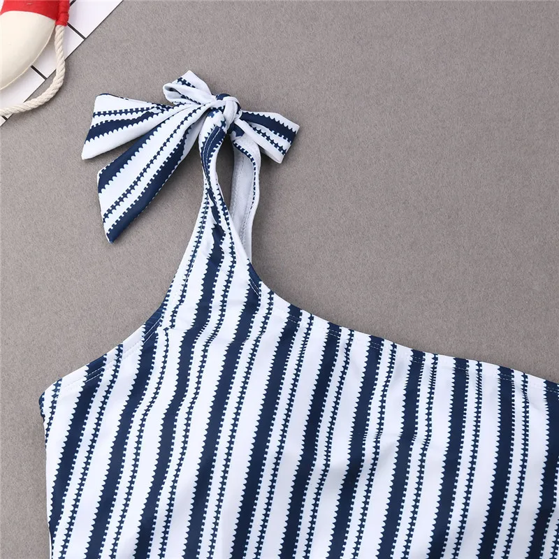 Семейные подходящие купальники для мамы папы и дочки комплекты бикини мальчиков