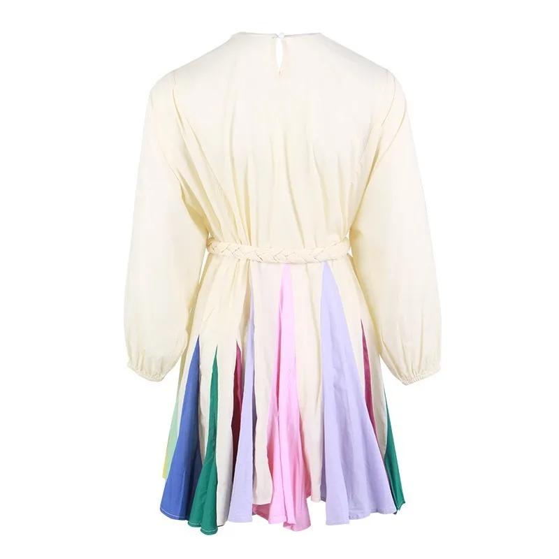 Женское лоскутное платье TWOTWINSTYLE разноцветное мини с рукавами фонариками и