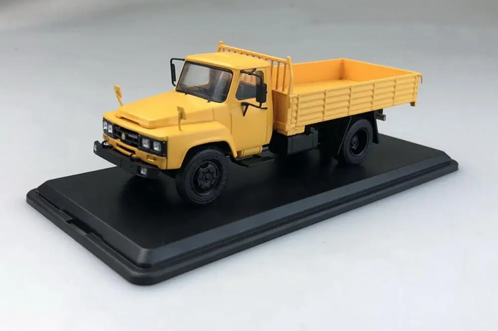 

1/43 China DFMC EQ140 DongFeng Truck 1978 orange