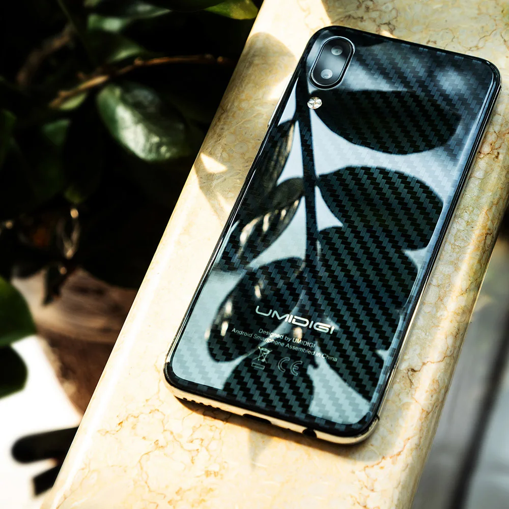 Смартфон UMIDIGI One Pro 4G 5 86 дюймов Android 8 1 Восьмиядерный процессор MTK6763 4 Гб + 64 ГБ