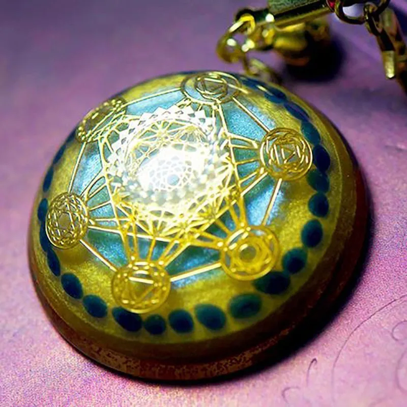 AURAREIKI Orgonite Reiki кулон из натурального кристалла в стиле ретро меняющий магнитное