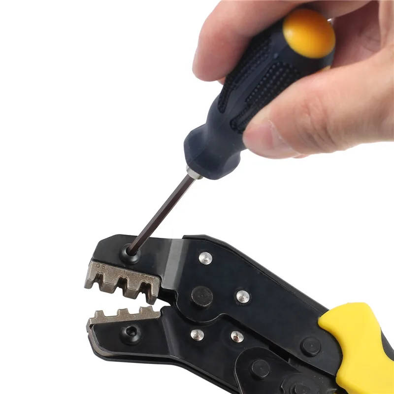 

Neoteck Wire Stripper and Crimping Tool 0.14-6mm2 Adjustable Crimping Range Cable Cutter Ratcheting Terminals Pliers Kit