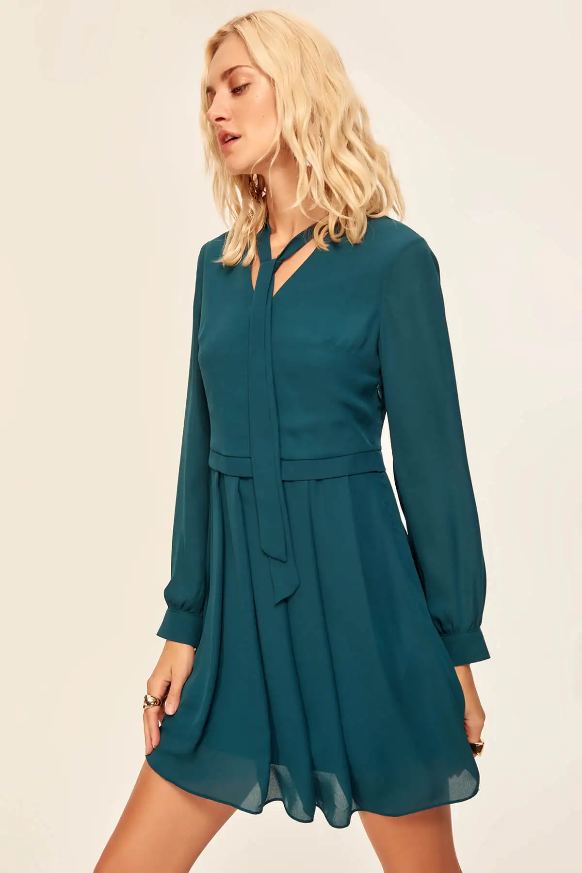Trendyol масло плиссированное платье TOFAW19BB0523|Женские платья| |