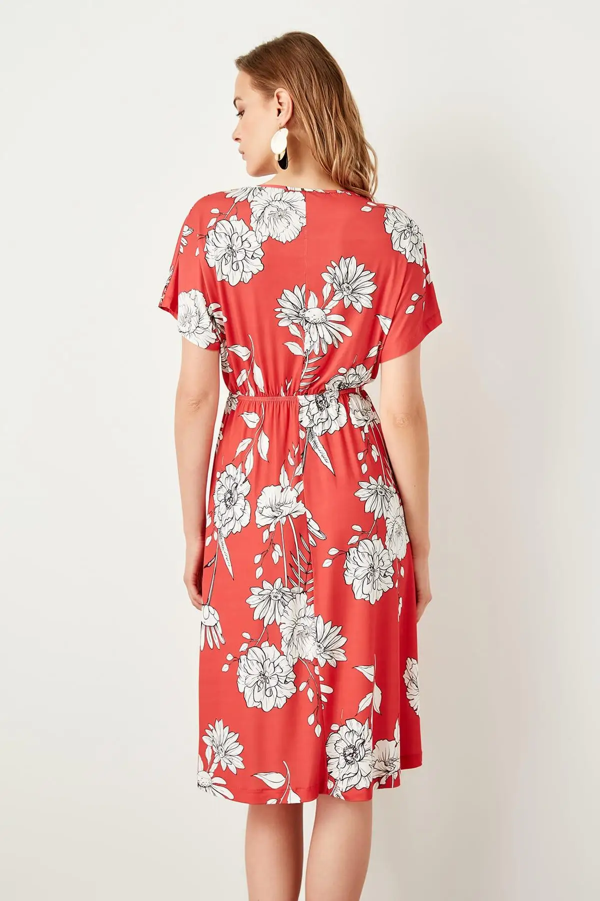 Trendyol трикотажное платье с коралловым узором TWOSS19LJ0285 | Женская одежда