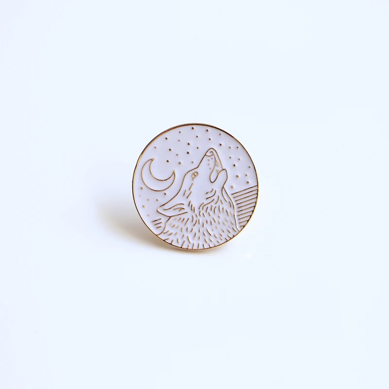 Moon Wolf Brooches Golden Lines Round Enamel Pin for Boys Girls Lapel Pin Hat/bag Pins Denim Jacket Women Brooch Badge SC4515