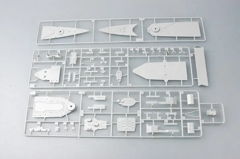 Trumpeter 1/700 05764 HMS Battle Cruiser Renown 1942|Наборы для сборки моделей| |