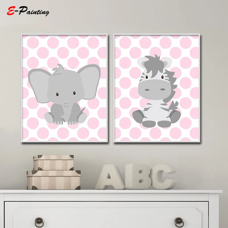 Картина на холсте розово серая в горошек для девочек|Рисование и каллиграфия| |