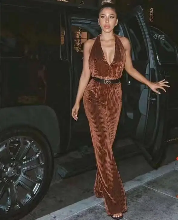 

Jumpsuits, Playsuits & Bodysuits