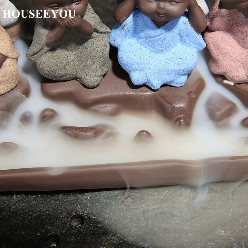 Конусы для благовоний 10 шт. фигурки &quotМаленькие монахи&quot с обратным потоком