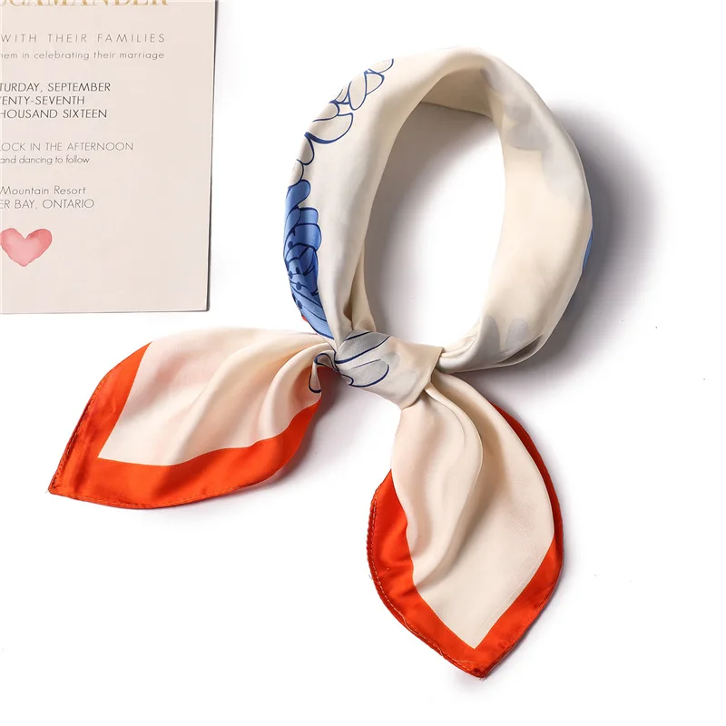 2019 New Square Women's Silk Scarf Female Shawls Wraps Fashion Print Small Office Hair Hijabs Foulard Bandana | Аксессуары для