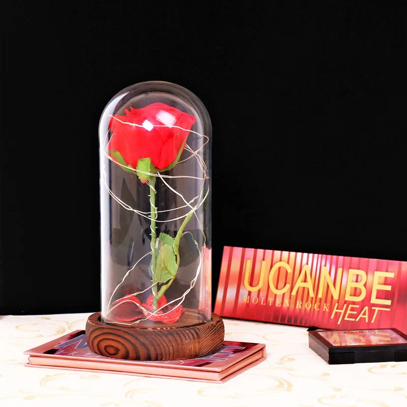 Рождественское украшение Красавица и чудовище красная роза с опавшими