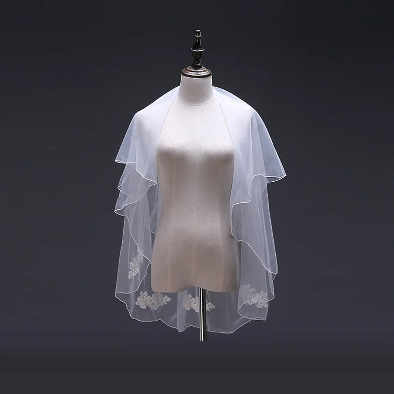 New Two Layer Short Bridal Veil Ivory Applique Finger Tip Wedding Veils with Comb Attached Handmade | Свадьбы и торжества